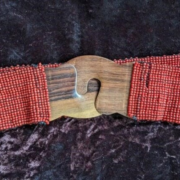 Vintage Erik & Mike Beaded Stretch Belt, Interlocking Wooden Clasp, Red - Picture 10 of 15